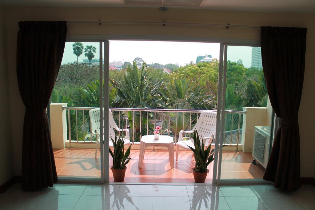 Jungle Resort Pantai Jomtien Bilik gambar