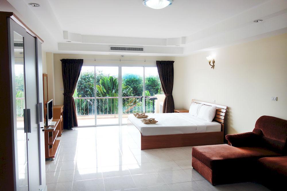 Jungle Resort Pantai Jomtien Luaran gambar
