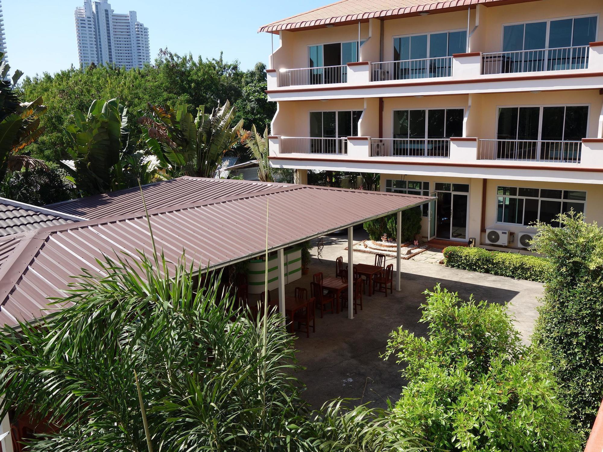 Jungle Resort Pantai Jomtien Luaran gambar