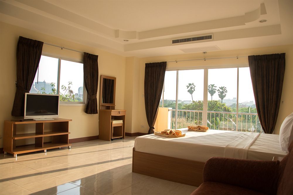 Jungle Resort Pantai Jomtien Luaran gambar